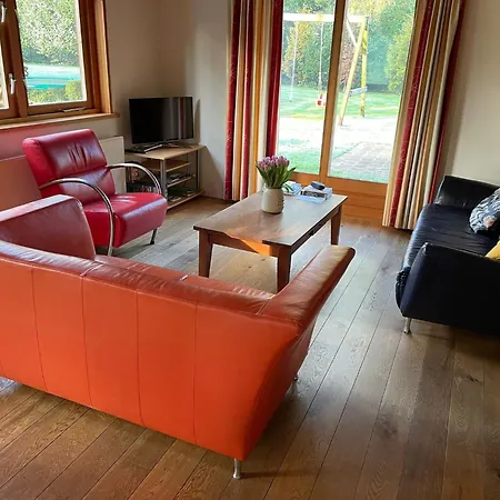 In With Scenic Views, Cleaning Included Дом отдыха Wissel